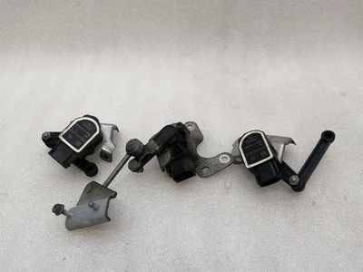 Комплект датчиков уровня Mercedes SL R231 A2319057900 Комплект датчиков высоты