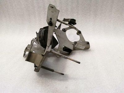 Mercedes E55 AMG W211 Secondary Air Pump BRACKET A2112370540 Holder Carrier AMG