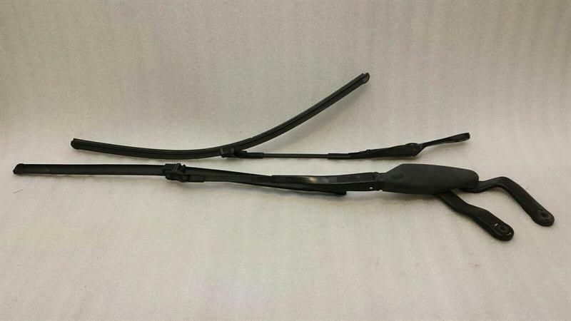 Mercedes E Class W211 Wiper Arm A2118200444 Windshield Wiper Set