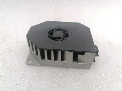 Mercedes E Class W211 Förstärkare A2118705189 Förstärkare LOGIC7 HK