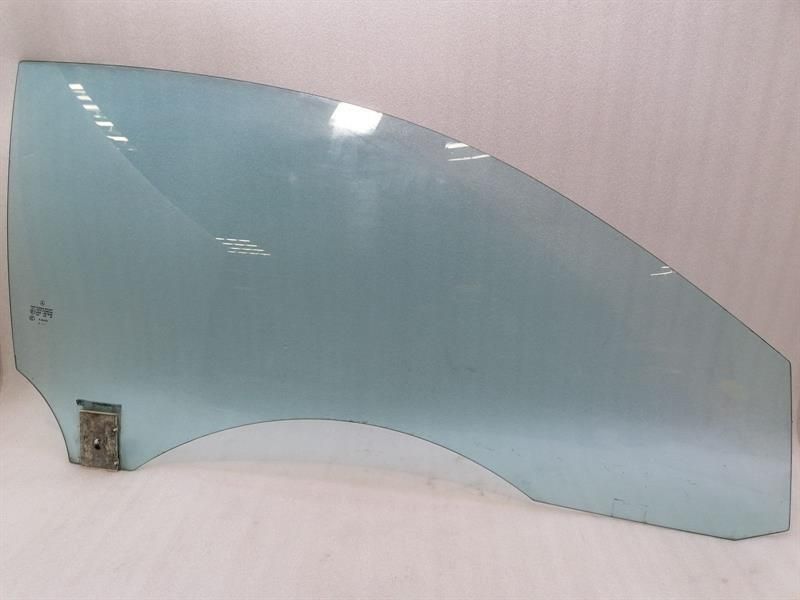 Mercedes CLK W209 convertible FRH door glass A2097250410 door window front right