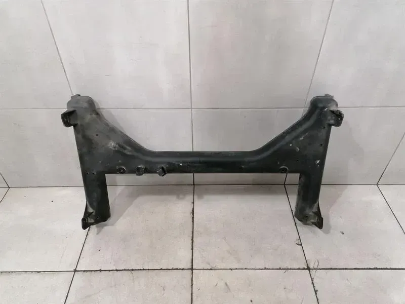 Audi R8 Type 42 V10 5.2 Spyder Subframe Rear 420814285C Axle Frame Rear Axle