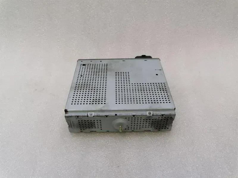 Mercedes SL R230 Electronic Module A2208200897 Control Unit TV TUNER