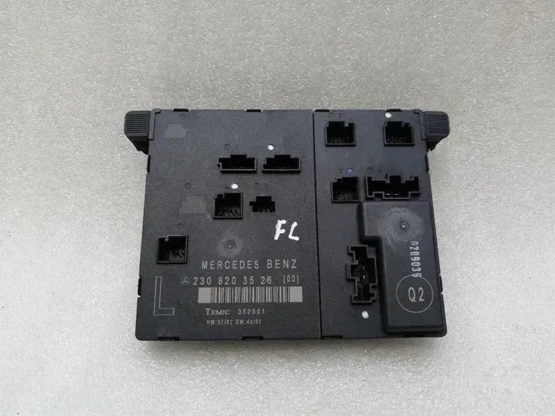 Mercedes SL R230 Left Door Electronic Module A2308203526 Left Door Control Unit