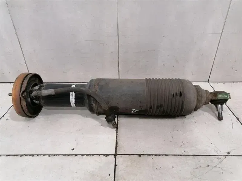 Mercedes SL R230 shock absorber front A2303204413 shock absorber front right ABC