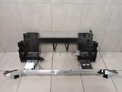 Lamborghini Huracan LP640 EVO SPYDER turētāja kronšteins 4T7701061 ROLL BAR