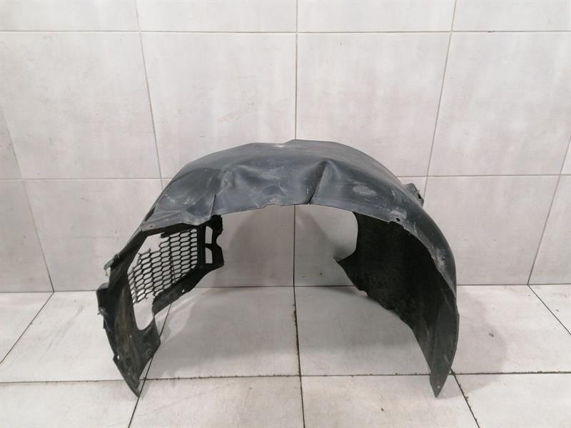 Lamborghini Huracan wheel liner 4T0821171E front left defects wheel arch cover