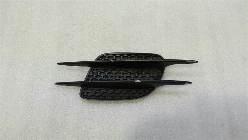 Mercedes SL55 AMG R230 Front Wing Grill A2306900236 Fenders Grille Right