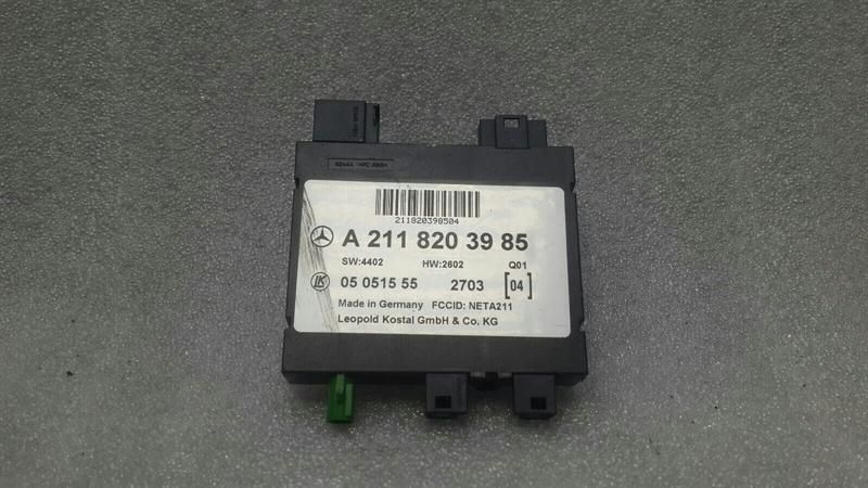 Mercedes E Class W211 Aerial / Antenna A2118203985 Antenna Keyless