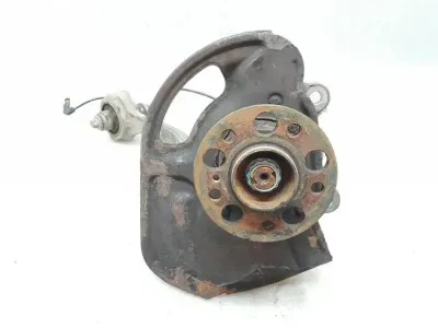Mercedes C63 W204 Left Front Hub A2043324101 Wheel Bearing Housing Front Left MOPF