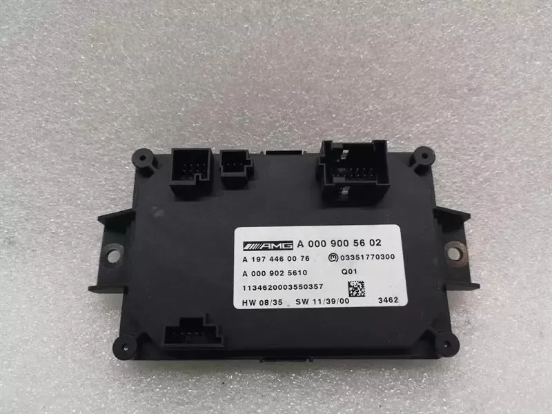 Mercedes C Class W204 Electronic Module A0009005602 ECU AMG Drive