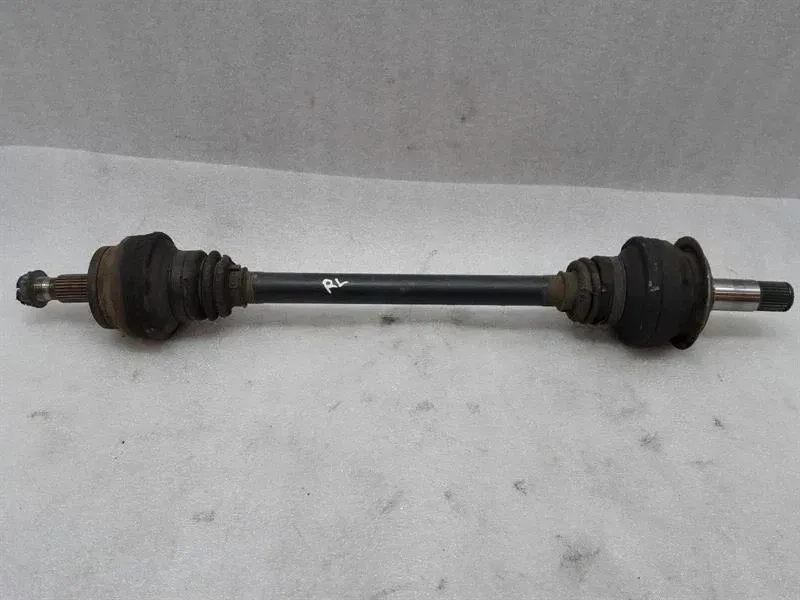 Mercedes C63 W204 Left Rear Drive Shaft A2043501610 Drive Shaft Rear Left