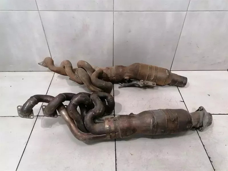 BMW 5 Series E60 E63 M6 Catalytic Converter 18407836403 Catalytic Converter V10 M5