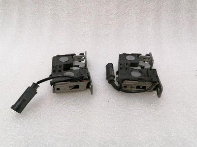 BMW 5. sērijas E60 motora pārsega slēdzenes komplekts 7115229 motora pārsega slēdzenes komplekts