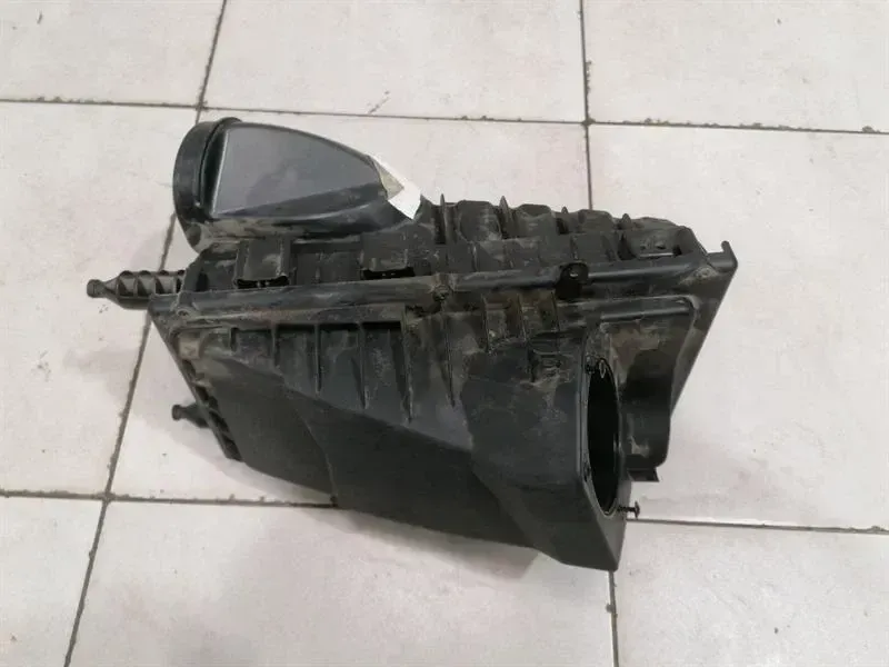 Land Rover Range Rover Sport L494 Airbox KK5M-9601-AB Air Filter Box LEFT