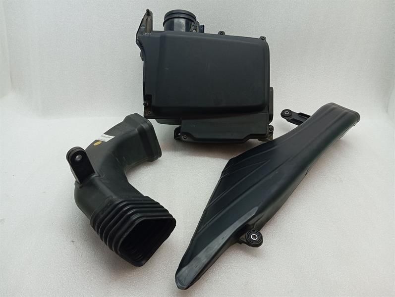 Lamborghini Huracan LP 610-4 COUPE AirBox 4S0133838Q RIGHT Air Filter Box