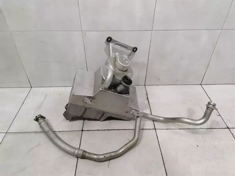 Lamborghini Huracan LP 610-4 COUPE oil sump 4S0115373D oil tank oil container