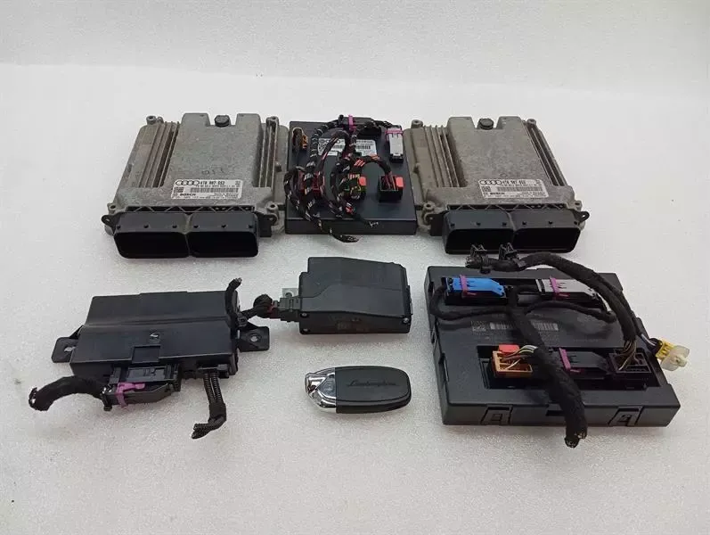 Lamborghini Huracan LP 610-4 SET Engine ECU 4T0907552 Engine ECU SET