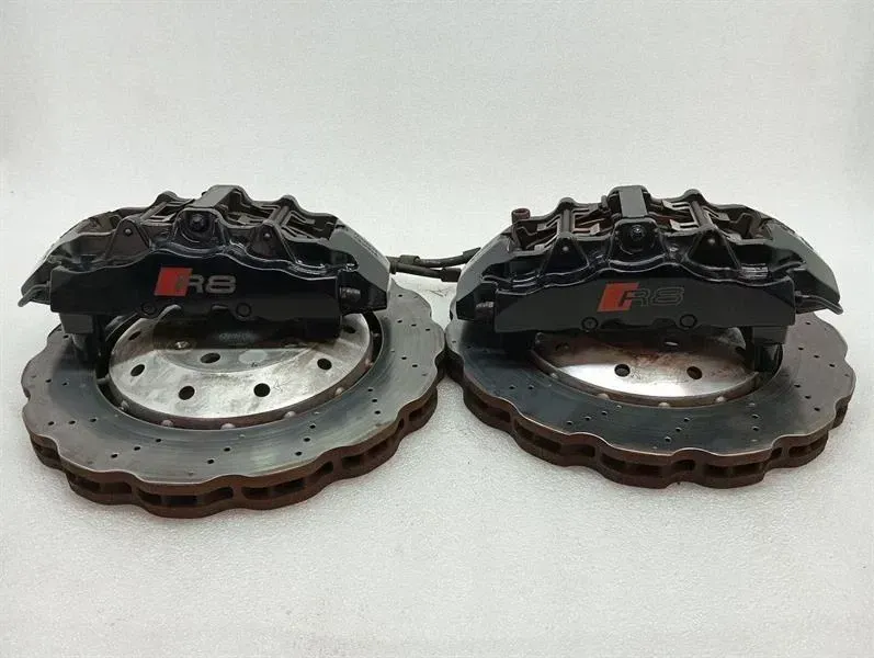 AUDI R8 TYPE 42 V10 5.2 SPYDER BRAKE CALIPER 420615106J FRONT SET BRAKE CALIPER