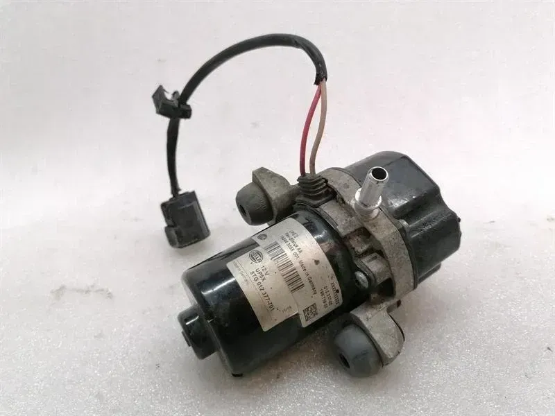 McLaren 600LT Spider Brake Vacuum Pump 8TG012377 Brake Vacuum Pump