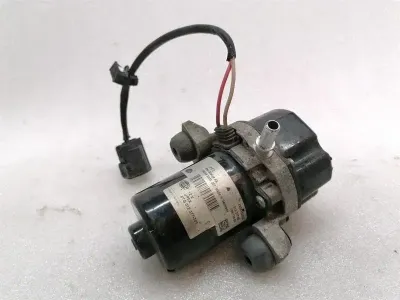 McLaren 600LT Spider Brake Vacuum Pump 8TG012377 Brake Vacuum Pump