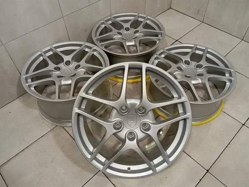 Porsche 911 997 Alloy Wheel Set 99736215701 Alloy Rim 9.5JX19 ET46 8JX19 ET57 MK2