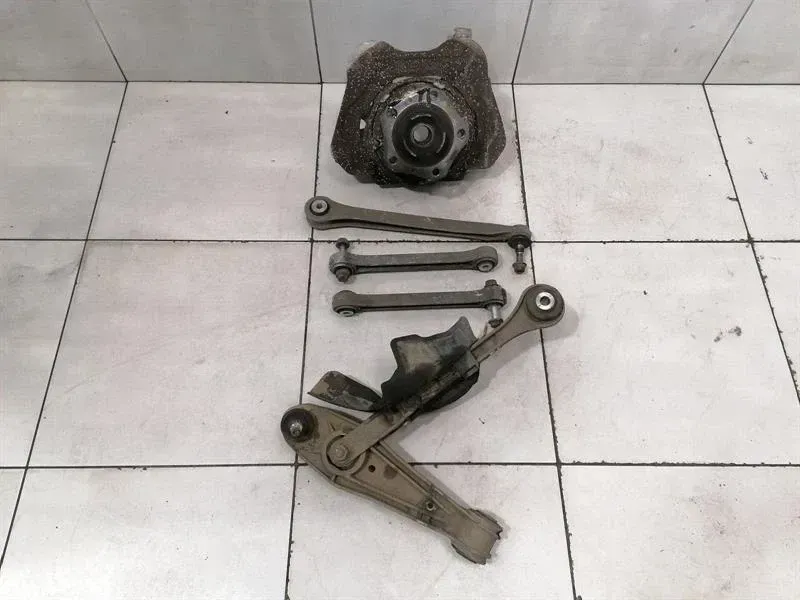 Porsche 911 997 Left Rear Hub Set 99733111107 Wheel Bearing Housing Rear Left Set