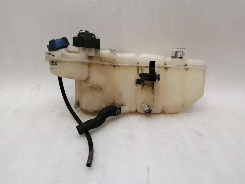 Porsche 911 997 expansion tank 99610605703 expansion tank cooling water