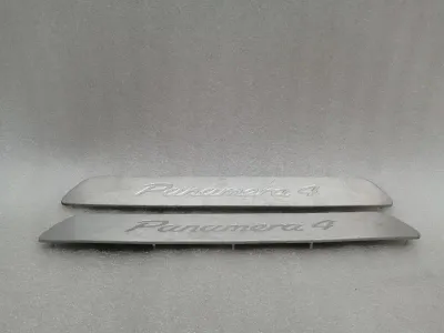 Porsche Panamera 4 970 dörrtröskelsats 97055575304 dörrtröskelsats