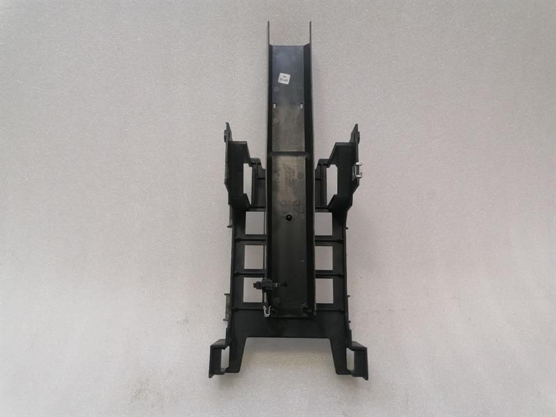 McLaren 600LT Spider 13N1620CP BRACKET MOUNT