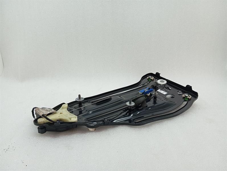 Bentley Continental GTC 18-24 3S 3SD Right Rear Door Winder 3SD839398C