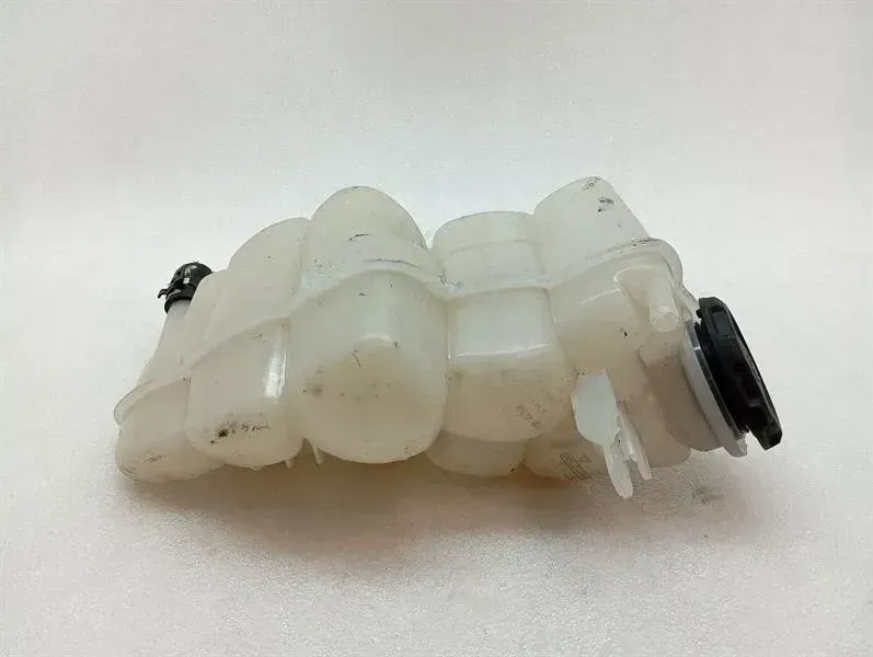 Bentley Continental GT 18-24 3S 3SD Expansion Tank 975121407A Expansion Tank