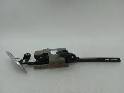 BENTLEY CONTINENTAL GT 18-24 3S 3SD 3SD857759A BELT FEEDER LEFT