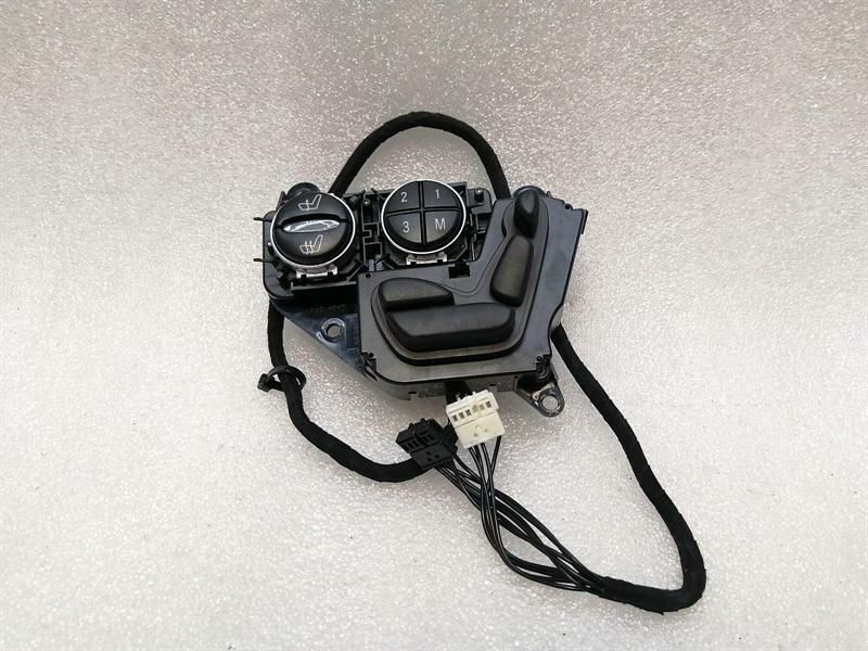 Mercedes SL R230 right seat memory switch A2308211051 right seat switch