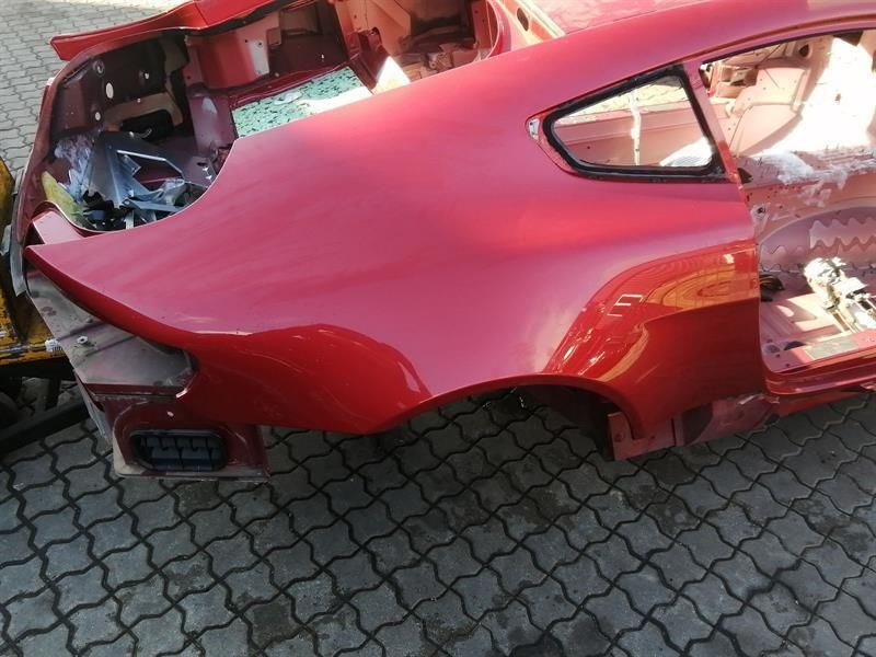 ASTON MARTIN VANTAGE REAR WING 6G33-61-10848 REAR FENDER RIGHT BODY