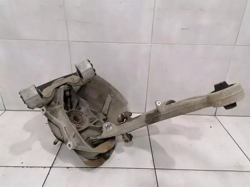 ASTON MARTIN DBS V12 08-12 Left Front Hub 8D33-3K185-AC Wheel Bearing Housing Front Li