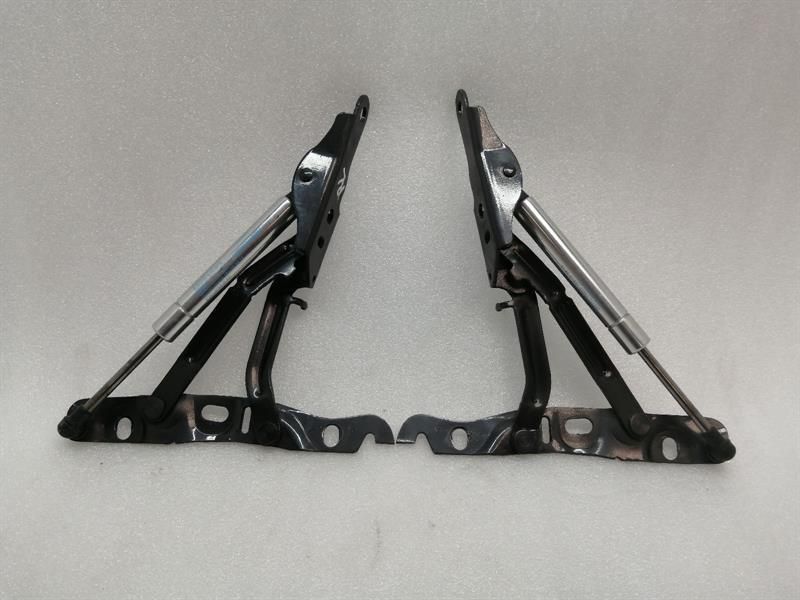 Aston Martin DBS V12 boat hinge set 4G43-42740-AD tailgate hinge set