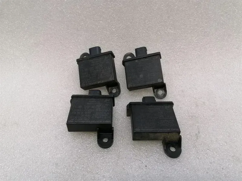 ASTON MARTIN VANTAGE V12 Electronic Module F1-100-1222-003 Control Unit TYRE