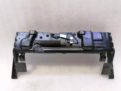 Zamek bagażnika Chevrolet Corvette C6 15220345 zamek klapy tylnej