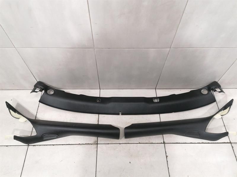 CHEVROLET CORVETTE C6 15803308 A Post Covers A-Pillar Cover Trim