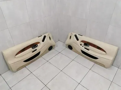 ASTON MARTIN DB7 VANTAGE DOOR CARD SET 83-111342-AAW RIGHT HAND DRIVE RHD