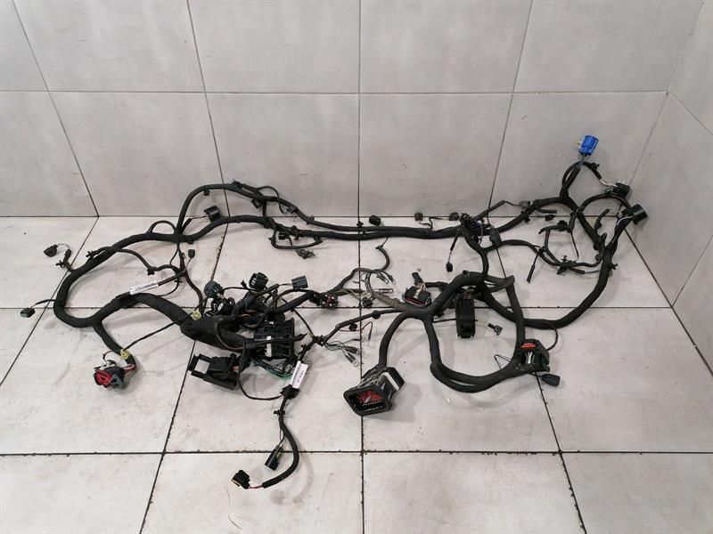 ASTON MARTIN RAPID S Wiring Loom FD43-14290-BD Harness FRONT LHD ENGINE BAY