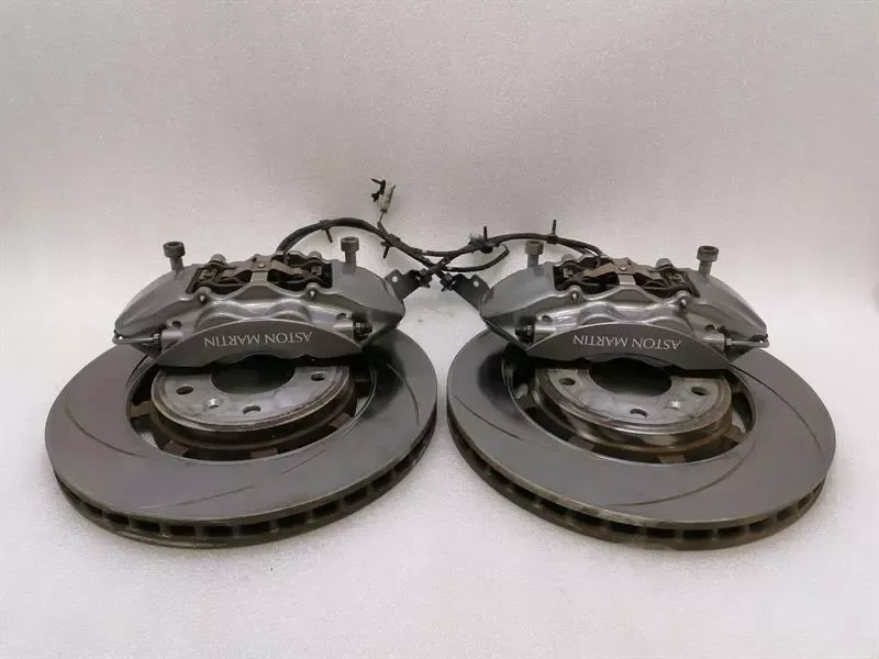 Aston Martin Rapid S Rear Brake Caliper FD43-2C465-AA Rear Brake Caliper Set
