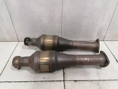 ASTON MARTIN RAPID SECONDARY Catalytic Converter 9G43-5E211-AA Catalytic Converter