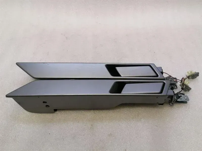 ASTON MARTIN RAPIDE Door Inner Handle Armrest AD43-24104-A RIGHT HAND DRIVE RHD