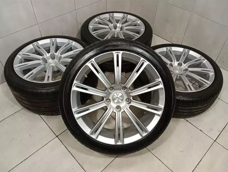 ASTON MARTIN RAPIDE 10-14 ALLOY WHEEL SET AD43-1007-FA alloy wheel set R20