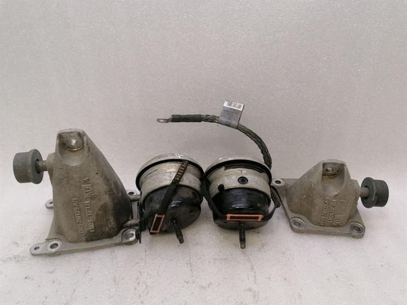 Aston Martin Vantage V12 Gearbox Mount Set 6G33-6068-AD Gearbox Mount Set V12