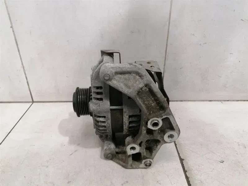 Aston Martin Rapid 10-14 Alternator 8D33-10300-AA Alternator