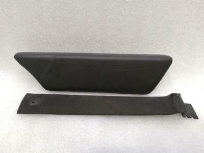 Aston Martin DB9 Volante höger dörrarmstöd 8D33-24070-AAW höger dörrarmstöd