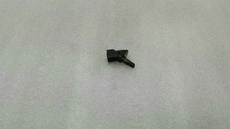 Aston Martin Vanquish S AM29 A.B.S Sensor 3M5T-28372-AB ABS Sensor Front